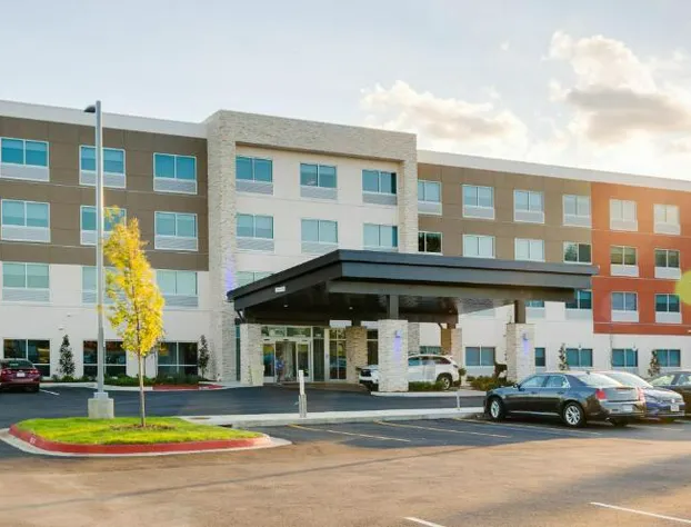 Holiday Inn Express & Suites Russellville by IHG hotel detail image 2