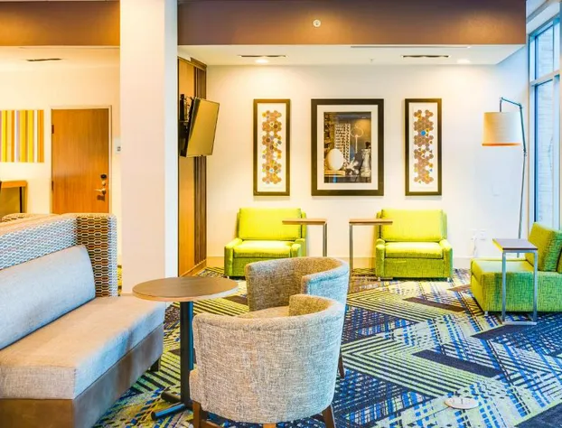 Holiday Inn Express & Suites Russellville by IHG hotel detail image 4