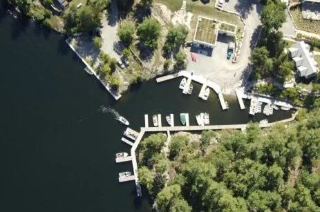 The Burleigh Falls Inn & Suites hotel detail image 4