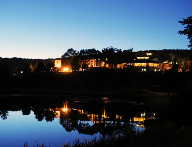 Deerhurst Resort hotel detail image 3