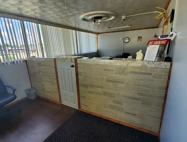 Marion Gray Plaza Motel hotel detail image 2