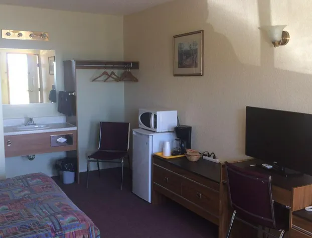 Gravelbourg Inn hotel detail image 3