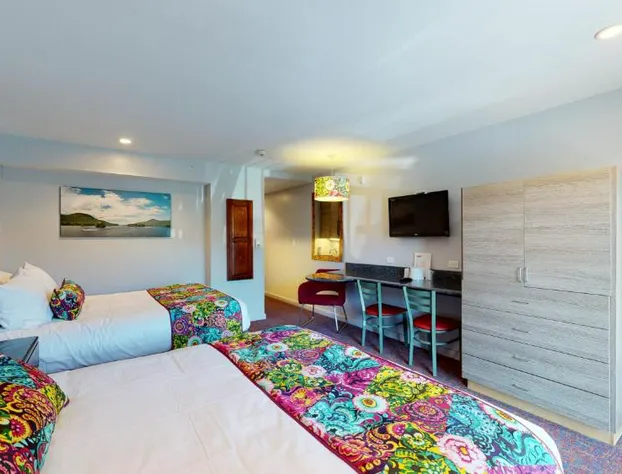 Surfside On The Lake hotel detail image 3