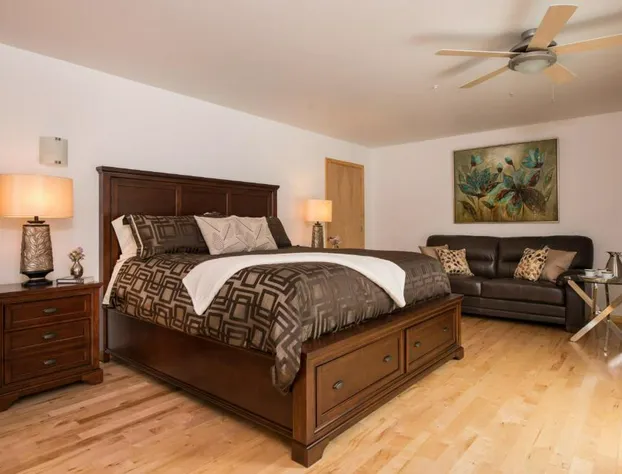 River Spring Lodge hotel detail image 3