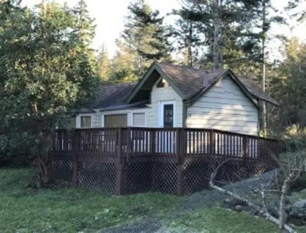 The Surf Lodge and Pub hotel detail image 2