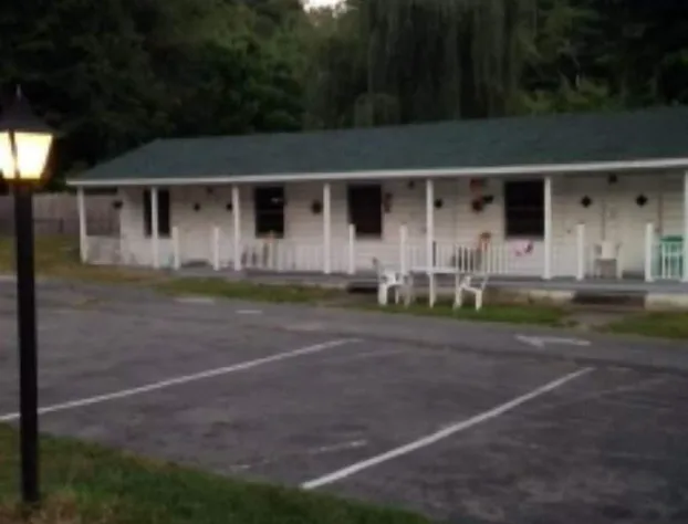 Hillside Motel hotel detail image 3