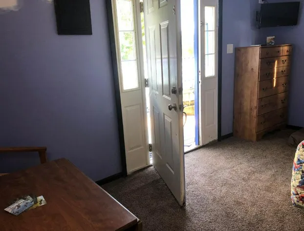 Hillside Motel hotel detail image 3