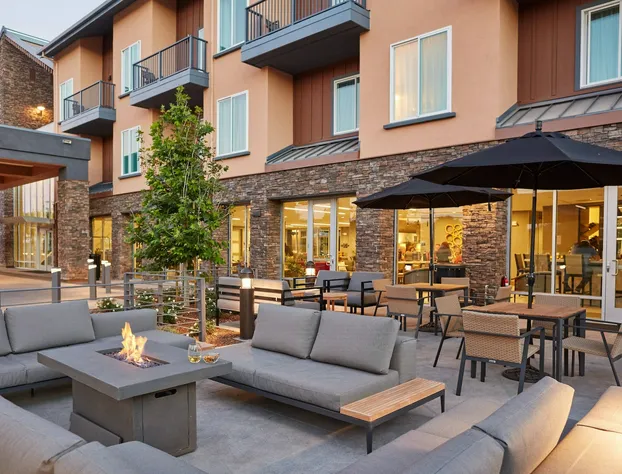 Hotel Trio Healdsburg hotel detail image 4