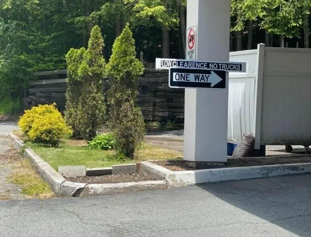 Budget Inn hotel detail image 3