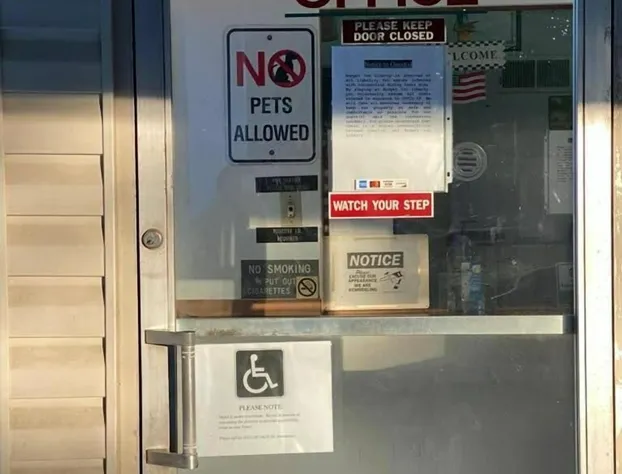 Budget Inn hotel detail image 4