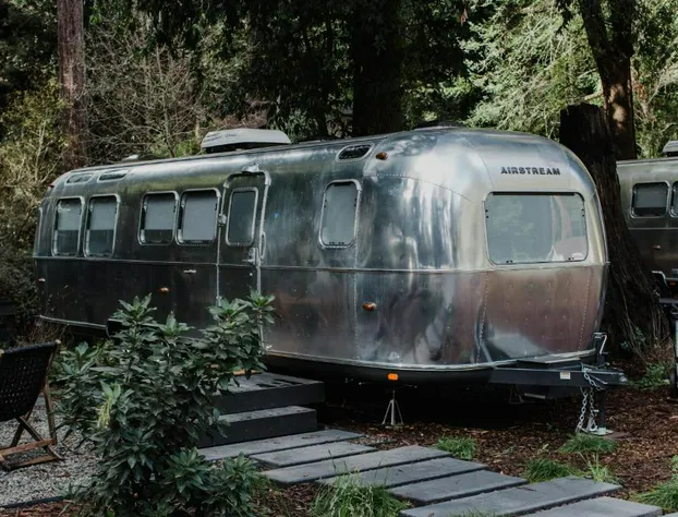 AutoCamp Sonoma hotel detail image 3