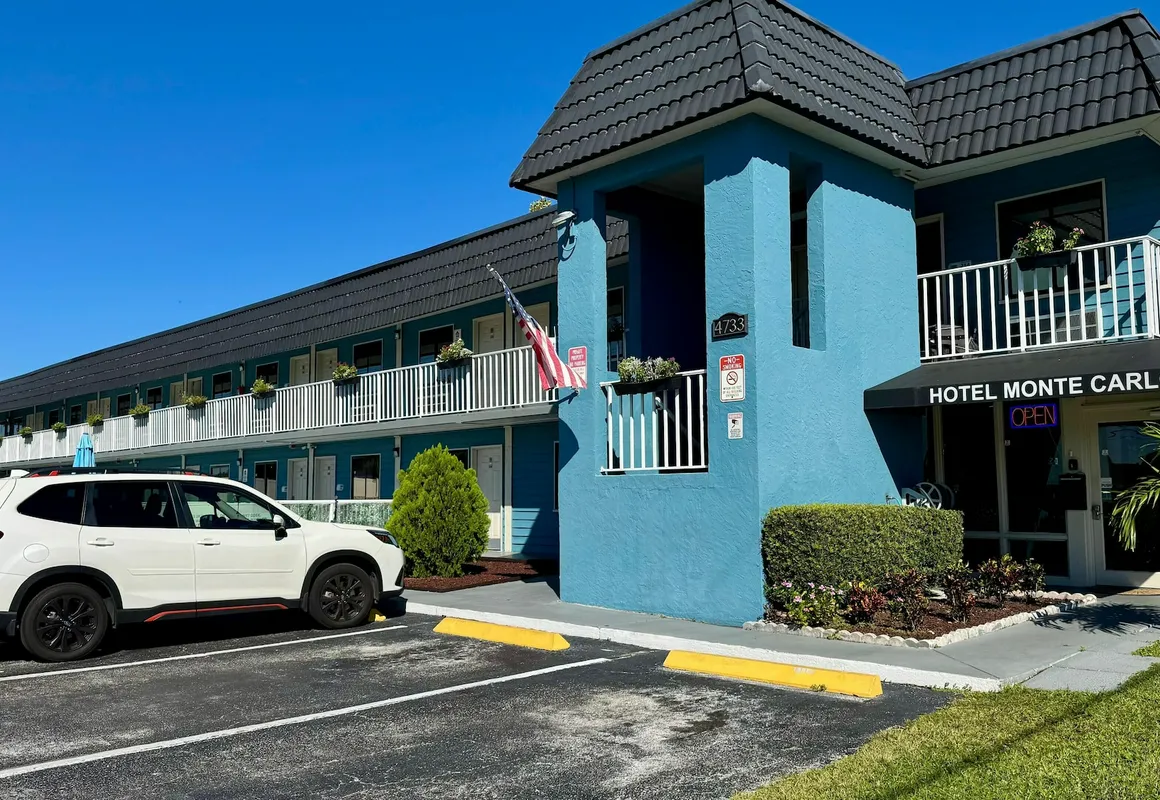 Hotel MonteCarlo hotel hero