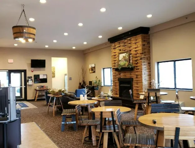 Cobblestone Inn & Suites - Manning hotel detail image 1