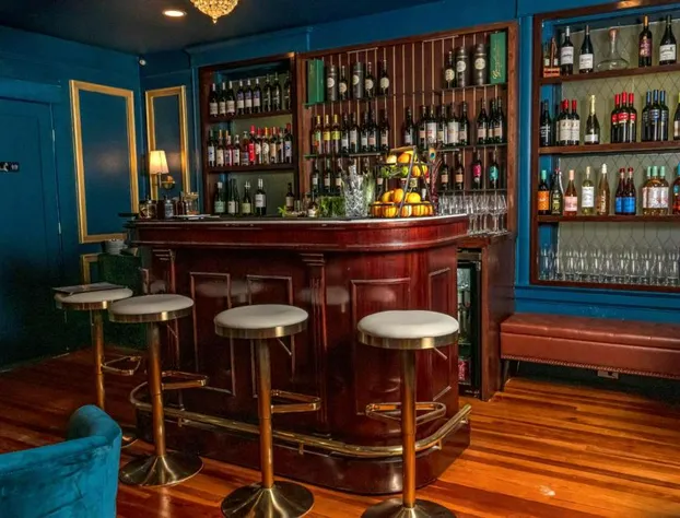 Inn on Charlotte hotel detail image 4