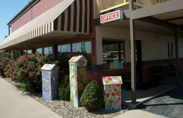 Big Bend Traveler's Inn hotel detail image 2