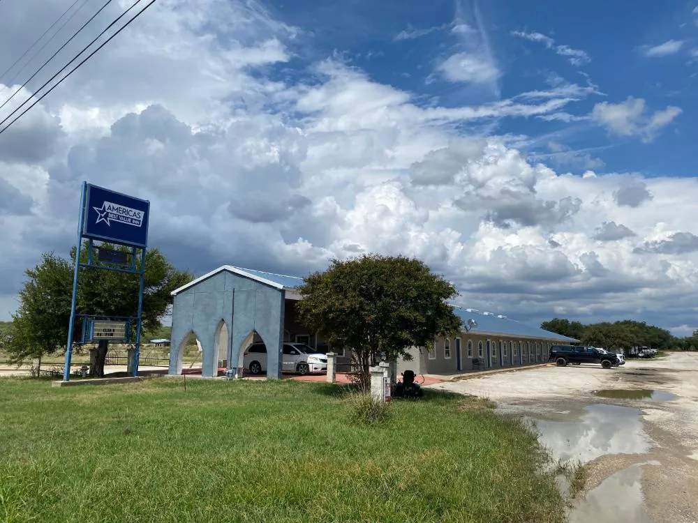 Americas Best Value Inn Baird hotel hero