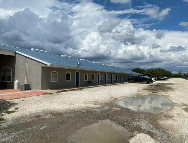 Americas Best Value Inn Baird hotel detail image 1