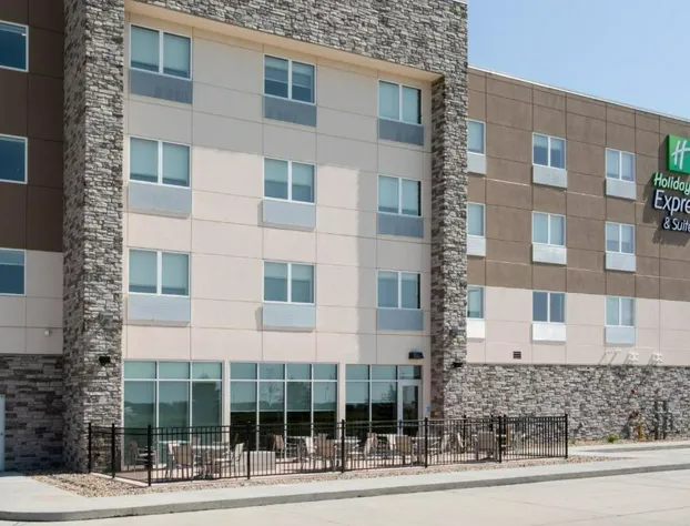 Holiday Inn Express & Suites Sioux City North-Event Center by IHG hotel detail image 2