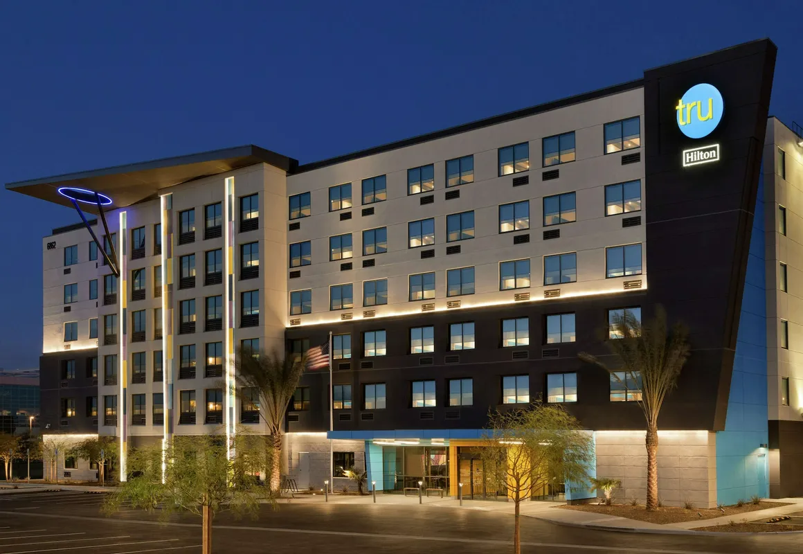 Tru by Hilton Las Vegas Airport, NV hotel hero