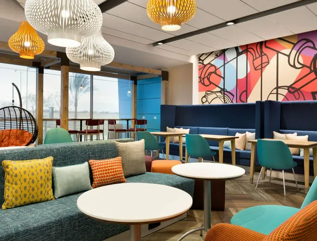 Tru by Hilton Las Vegas Airport, NV hotel detail image 2