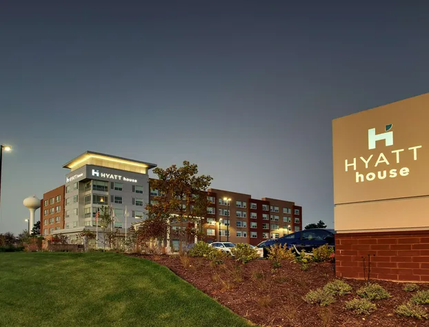 Hyatt House Chicago Oak Brook hotel detail image 1