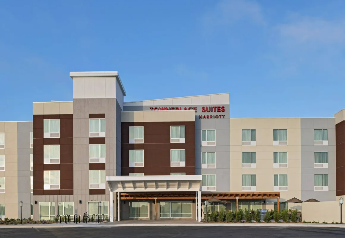 TownePlace Suites by Marriott Lakeland hotel hero