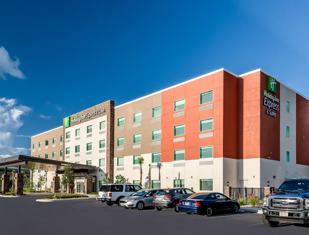 Holiday Inn Express & Suites Punta Gorda by IHG hotel detail image 1
