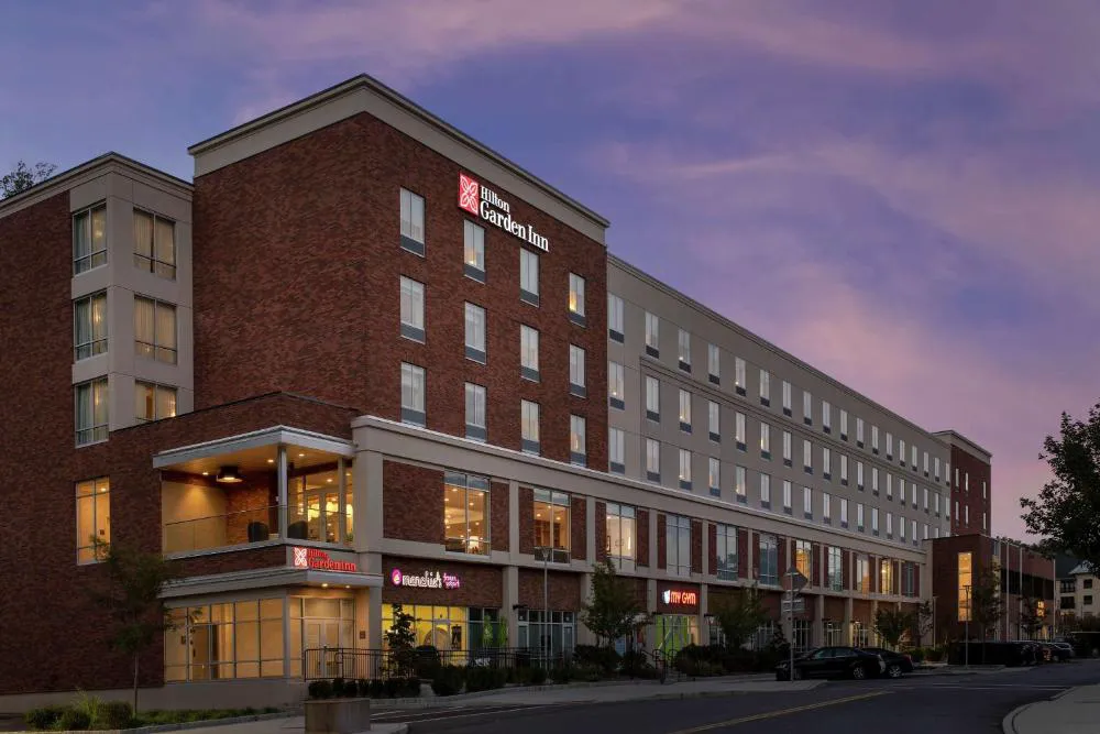 Hilton Garden Inn Westchester Dobbs Ferry, NY hotel hero
