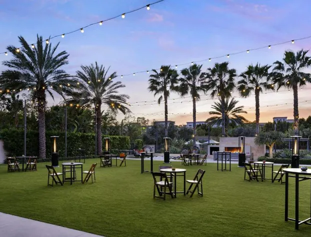 Marriott Irvine Spectrum hotel detail image 2