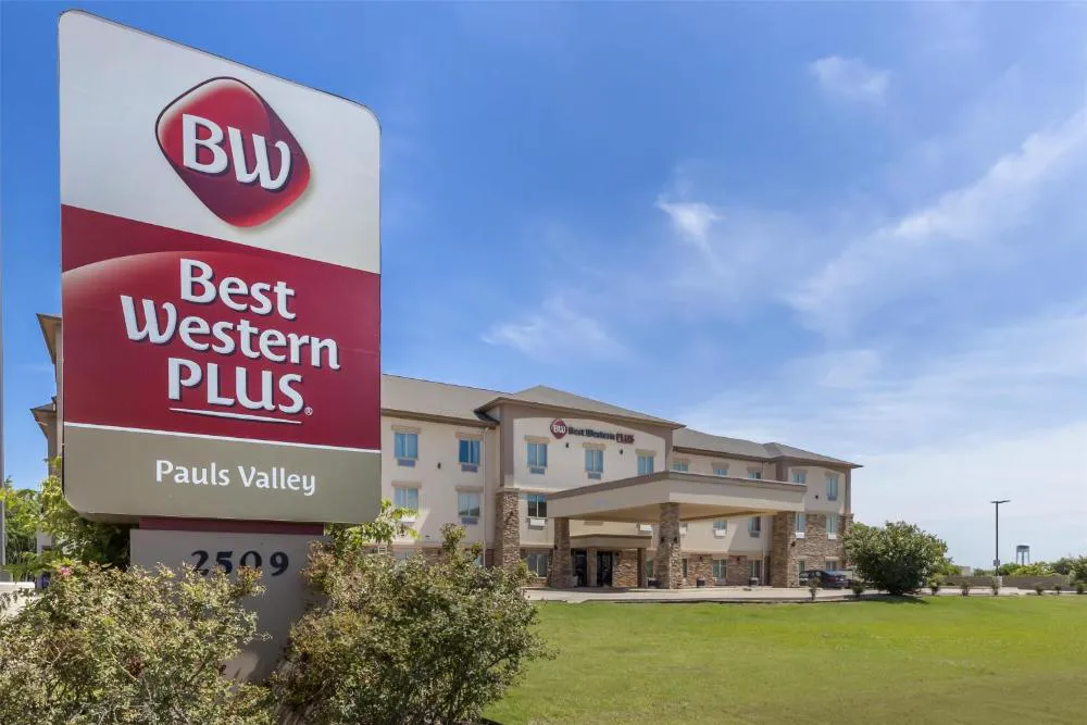 Best Western Plus Pauls Valley hotel hero