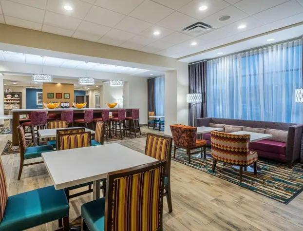 Hampton Inn Newport hotel detail image 3