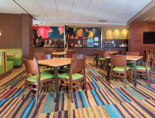 Fairfield Inn & Suites by Marriott Indianapolis Fishers hotel detail image 1