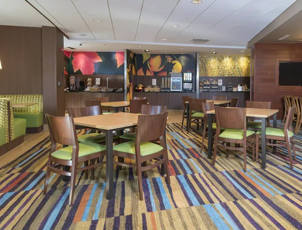 Fairfield Inn & Suites by Marriott Indianapolis Fishers hotel detail image 1