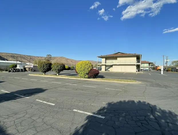 Budget Inn Yakima hotel detail image 1