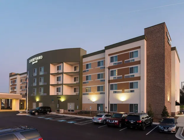 Courtyard By Marriott Fayetteville Fort Bragg Spring Lake hotel detail image 3