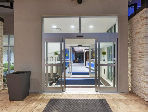 Holiday Inn Express & Suites Tulsa South - Woodland Hills, an IHG Hotel hotel detail image 2