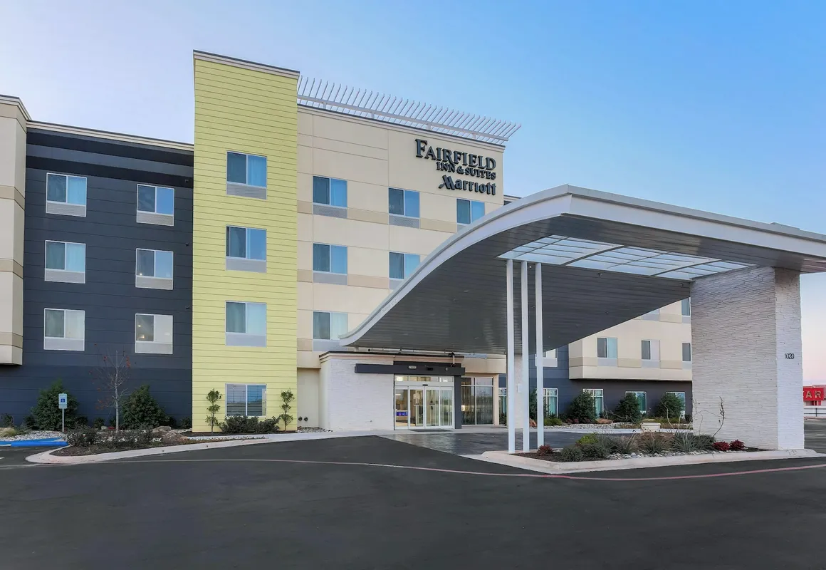 Fairfield Inn & Suites by Marriott Wichita Falls Northwest hotel hero