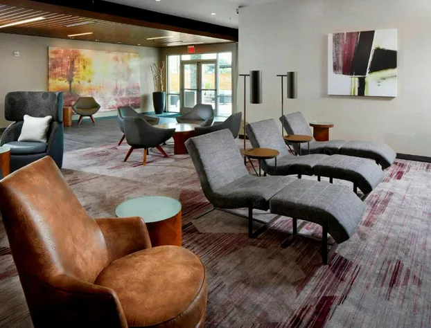 Courtyard by Marriott Houston Intercontinental Airport hotel detail image 4