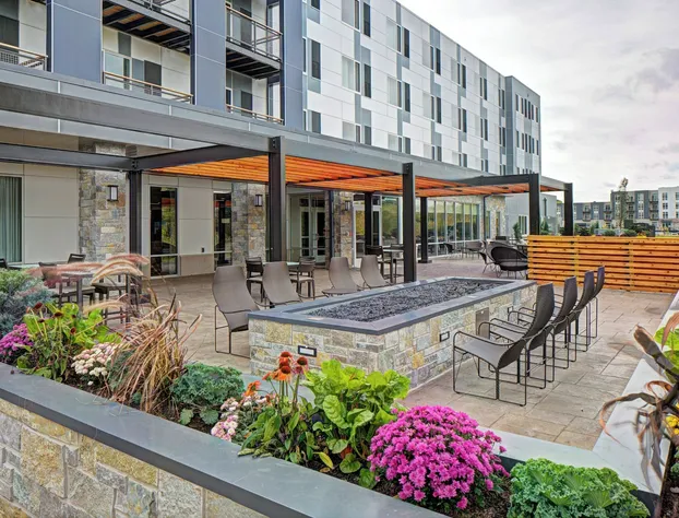 Courtyard by Marriott Appleton Riverfront hotel detail image 3