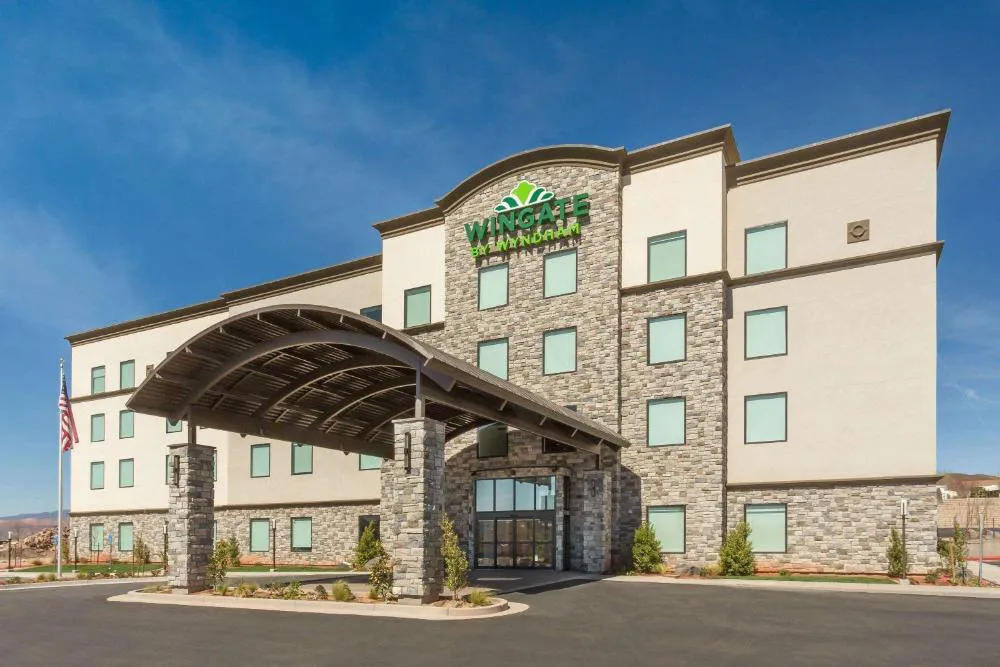 Wingate by Wyndham Hurricane/Zion National Park hotel hero