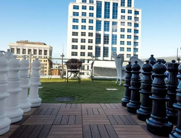 Hilton Norfolk The Main hotel detail image 3