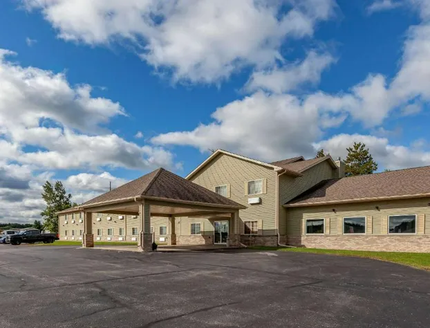 Quality Inn Redgranite hotel detail image 2