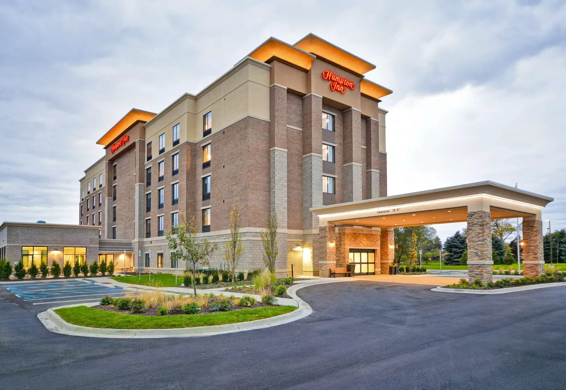 Hampton Inn Livonia Detroit hotel hero