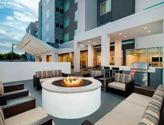 TownePlace Suites Fort Worth University Area/Medical Center hotel detail image 3