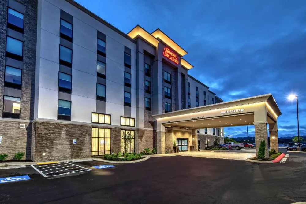 Hampton Inn & Suites Nashville/Goodlettsville hotel hero