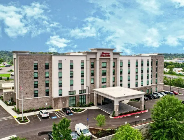 Hampton Inn & Suites Nashville/Goodlettsville hotel detail image 1