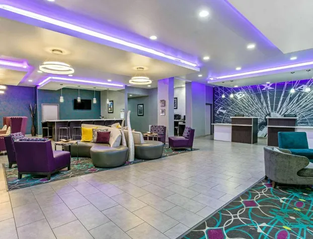 La Quinta Inn & Suites by Wyndham Lubbock South hotel detail image 4