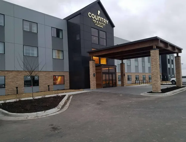 Country Inn & Suites by Radisson Lawrence hotel detail image 1