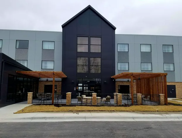 Country Inn & Suites by Radisson Lawrence hotel detail image 4