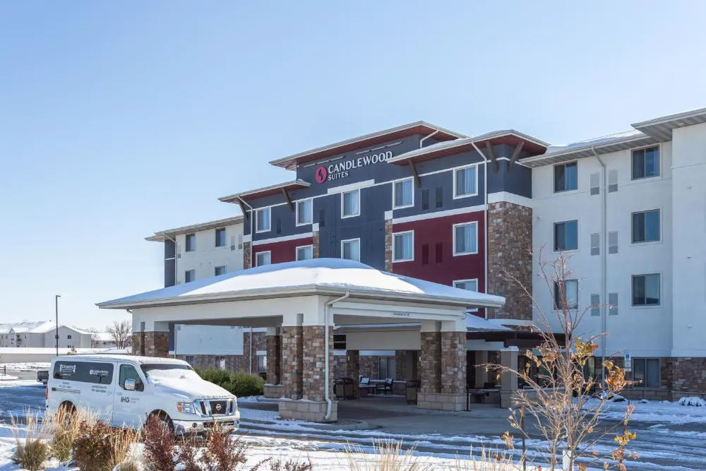 Candlewood Suites Fargo South- Medical Center by IHG hotel hero